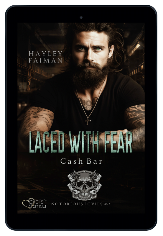 Buchcover von:  Laced with Fear (Cash Bar)